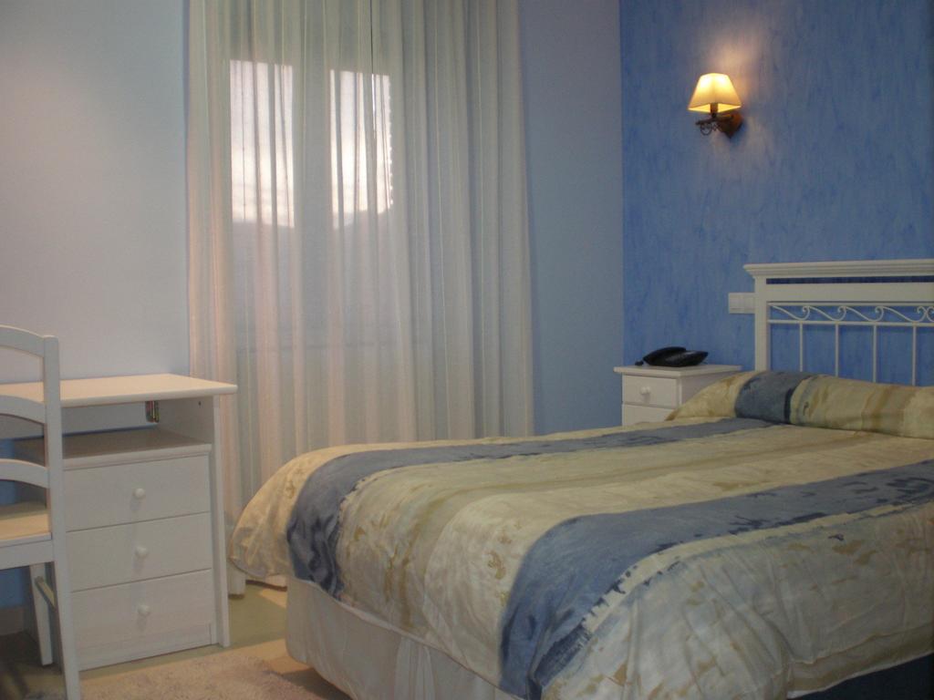 Hotel Rural La Consulta De Isar Room photo